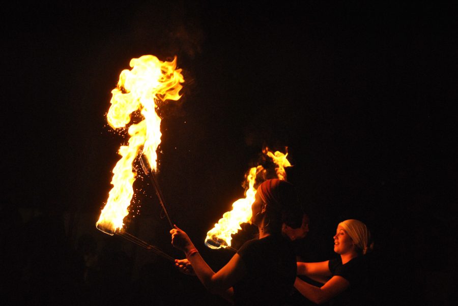 Oda nesomnului - privind in foc